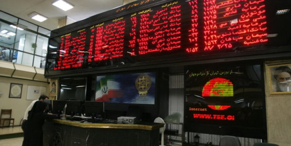 لباس قرمز شاخصسازها بر تن سهمهای کوچک بورس