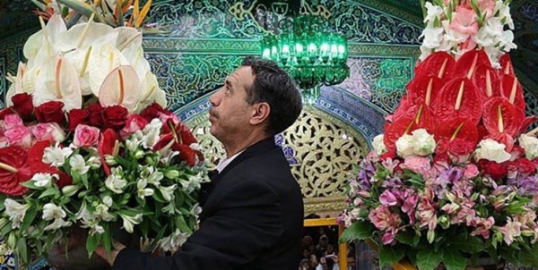 هدیه‌ای گرانبها از امام مهربانی ها + عکس و فیلم