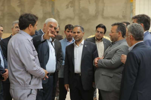 راه اندازی کارخانه"آریان سنگ تجارت یزد"باهمت بانک تجارت