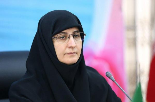 آموزش حضوری دانش‌آموزان "الزامی" است