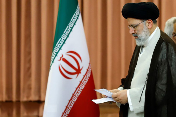 ماجرای نامه جمعی از هنرمندان به آیتالله رئیسی چه بود؟