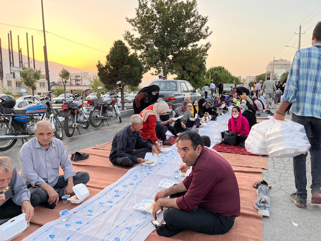 طبخ ۲۰ هزار غذای گرم در لرستان 