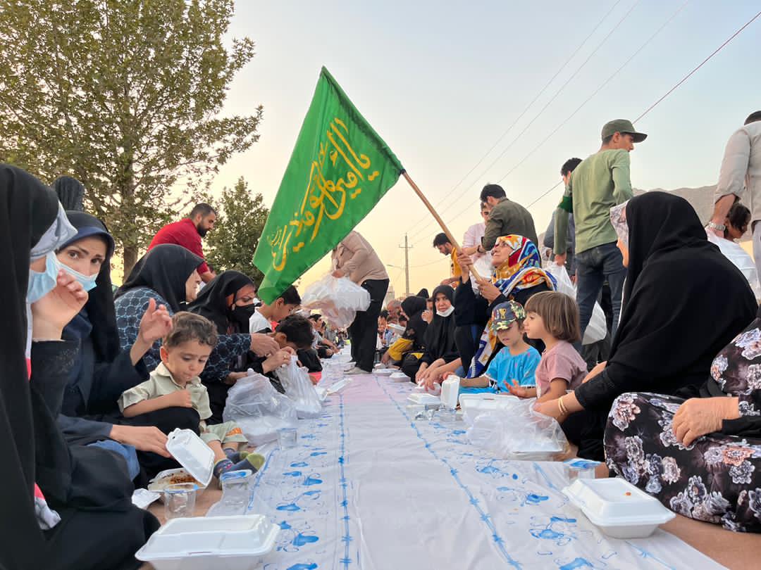 طبخ ۲۰ هزار غذای گرم در لرستان 