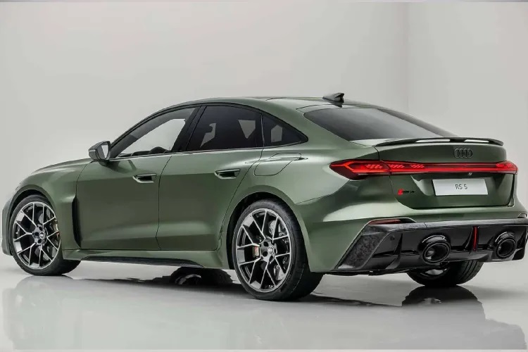 معرفی نسل جدید آئودی RS5 پلاگین‌هیبرید مدل 2026 