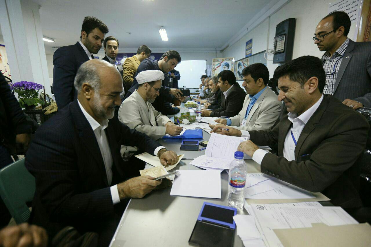 عدم التزام به اسلام داوطلبان انتخابات به چه معناست؟ عدم التزام به اسلام داوطلبان انتخابات به چه معناست؟