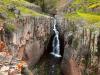چشم‌نوازی آبشار «دومولی»در میان کوه‌های مرتفع انگوت