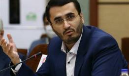 متفکرآزاد: تحقق شعار سال نیازمند استفاده از ظرفیت‌های داخلی است