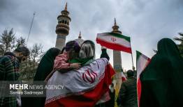 به جمهوری اسلامی ایران، آری گفته‌ایم/ پرچم‌ ایران دنیا را بیدار کرد