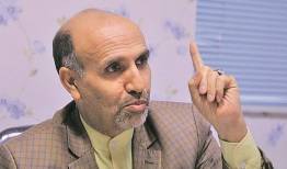 رئیس‌جمهور دلش می‌خواهد کاری کند، اما بلد نیست