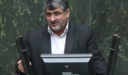 ۱۸۰ هزار کانتینر کالا در گمرکات کشور دپو شده است .