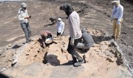 آغاز گمانه‌زنی به منظور ساماندهی گورهای محوطه کوه خواجه سیستان
