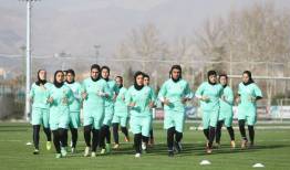  قضاوت در مورد تیم ملی بانوان هنوز زود است !