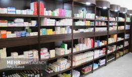 استمرار فعالیت مراکز ارائه‌دهنده خدمات دارویی در سراسر کشور