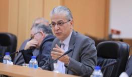 اگر پیش فروش ها ادامه یابد بورس همچنان در رکود خواهد بود