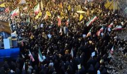 اجتماع شبانه خرم‌آبادی‌ها در خون‌خواهی رهبر شهید