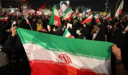 حضور حماسی مردم مشهد در دفاع از آرمان‌های امام شهید