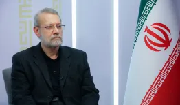 ژست خاص علی لاریجانی در یک دیدار دیپلماتیک