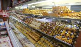  قیمت شیرینی شب عید تغییری نداشته است