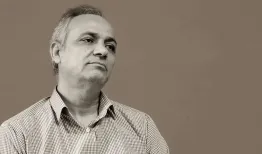 زیدآبادی: التماس می‌کنم ایران را به سقوط نکشانید