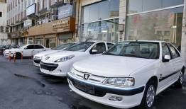 ماجرای عقب‌نشینی فروشندگان از بازار خودرو