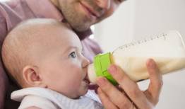 ذخایر استراتژیک شیرخشک کافی است؛ به شایعات توجه نکنید