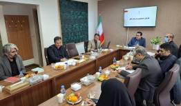 باید دوگانه‌سازی‌ها را از ادبیات خود حذف کنیم