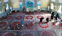 غبار روبی ۸۰ مسجد دامغان در آستانه ماه رمضان 