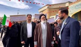 امام جمعه قم:ملت ایران پیام استقامت ووحدت خود را به جهانیان مخابره کرد