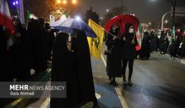 اجتماع فرهنگیان و دانش آموزان کاشان و اعلام بیعت با رهبر معظم انقلاب