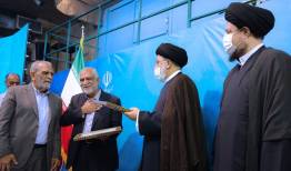 تجلیل رئیس جمهور از جهادگران نمونه و جهادگران آسمانی