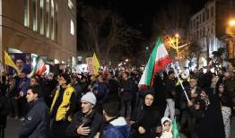 اجتماع پرشور خندابی ها با شعار ای رهبر شهیدم، راهت ادامه دارد