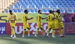 پرسپولیس در استادیوم سوت و کور شیراز زمین‌گیر شد