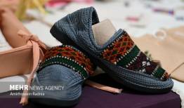 برگزاری نمایشگاه صنایع‌دستی در سازمان برنامه و بودجه