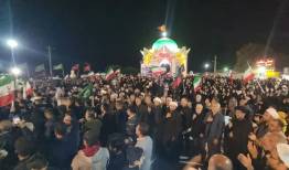 عزاداری مردم گناوه در سوگ رهبر شهید انقلاب