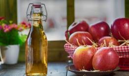خواص شگفت‌انگیز سرکه سیب برای سلامت پاها