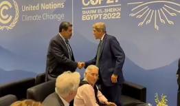 دست دادن جان‌کری با تروریست ۱۵میلیون دلاری!