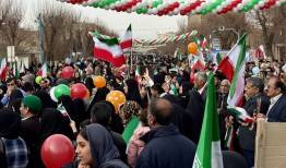 آغاز باشکوه راهپیمایی ۲۲ بهمن در لرستان؛ طنین وحدت در دیار ولایت