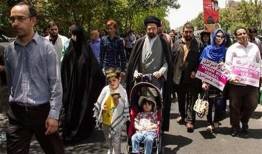 نوه رهبر انقلاب کجا به دنیا آمد؟