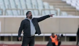 سرمربی استقلالی تهدید به جدایی کرد