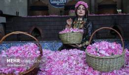 جشنواره گل و گلاب در دریاچه چیتگر برگزار می شود