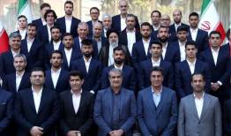 بدرقه ملی‌پوشان فوتبال ایران با حضور رئیسی