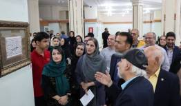 نمایشگاه خوشنویسی و تذهیب «یاد یار مهربان» در شهرکرد افتتاح شد