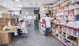 پرداخت ۶.۵ همت از مطالبات مراکز درمانی و بیمه تکمیلی بازنشستگان