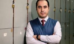 روزنامه‌نگار مشهور از زندان آزاد شد