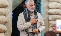 شهید سلیمانی نماد عملی وحدت؛ مکتب حاج قاسم به نسل جوان منتقل شود