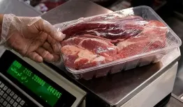 فتح بازار شب عید ایران توسط گوشت‌های مغولی