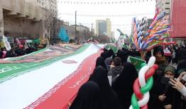 حماسه میلیونی ۲۲ بهمن در جوار بارگاه منور امام رضا(ع)؛مشهد