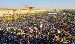 خروش عاشورایی اصفهان؛«نحن منتقمون» فریاد عزاداران در وداع با رهبر شهید