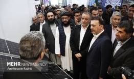 بازدید معاون اقتصادی وزیر کشور از نمایشگاه ایران و افغانستان