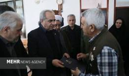 استاندار آذربایجان‌شرقی به دیدار خانواده شهدای ملکان رفت